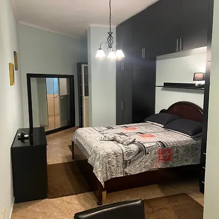 Luxury Near The Sea In The City Center Apartment Durres