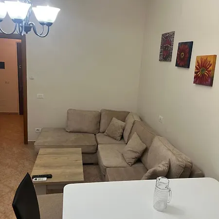 Luxury Near The Sea In The City Center Apartment *