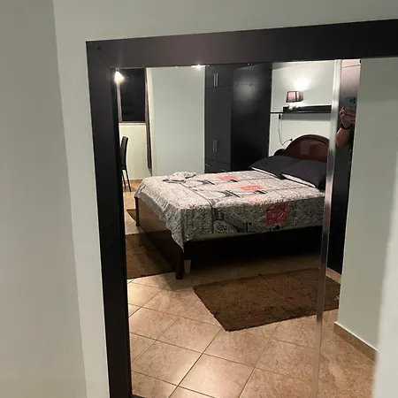Luxury Near The Sea In The City Center Apartmán