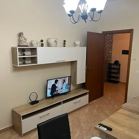 Luxury Near The Sea In The City Center * Durrës
